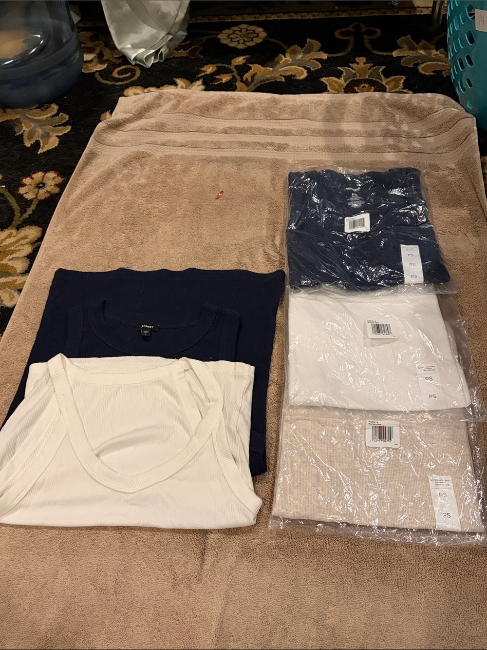Sonoma, express, Ribbed Scoop Tank Tops in Navy, White, Beige